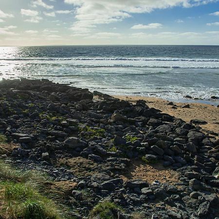 1844 Seascape Cottage Is Located On The Wild Atlantic Way Fanore Exterior photo